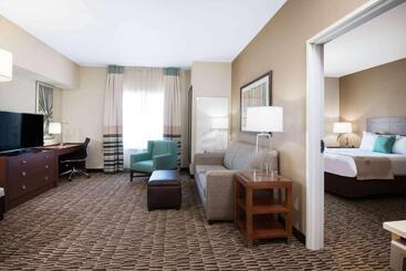 Отель Hawthorn Extended Stay By Wyndham Saint Clairsville