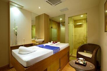 هتل Jasmine Palace