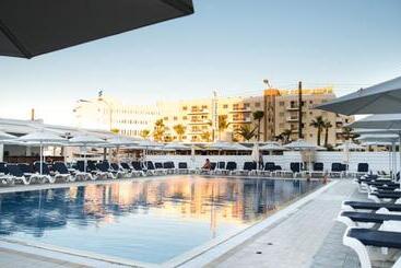 בית מלון כפרי Mandali