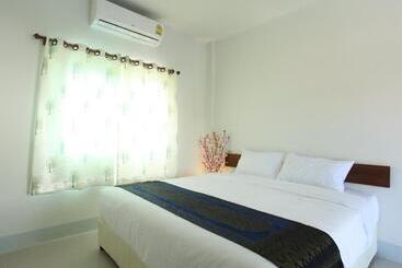 בית מלון כפרי Rinlada House