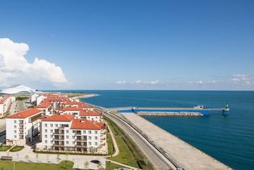 هتل آپارتمان Apart  Imeretinskiy  Morskoy Kvartal