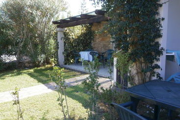 Domus Budoni