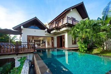 Ungasan Beach Villas