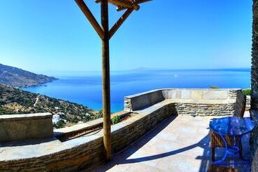 アパートホテル Aegean Castle  Andros   Adults Only