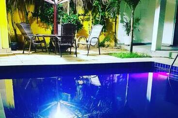 הוסטל Pousada Amarante Praia