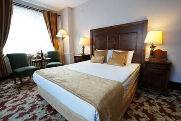 Отель Le Chalet Yazici