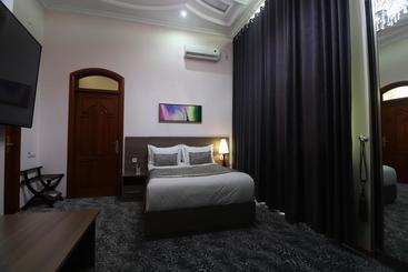 هتل Lotte Palace Dushanbe