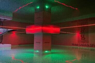 فندق Sara & Spa