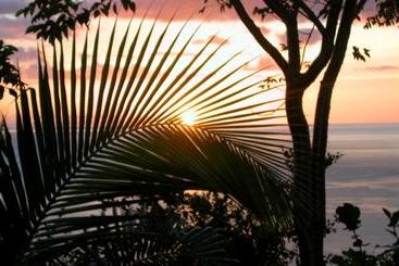 پانسیون Nature S Paradise At Marigot Bay