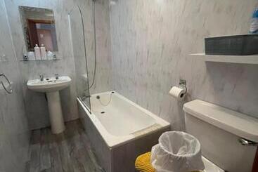 פנסיון The Carlton