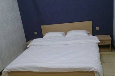 فندق صغير Baku Butik Mini