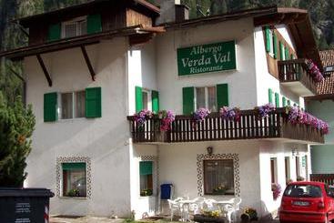 בית מלון כפרי Verda Val