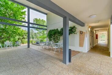 B&b Hotel Marseille La Valentine