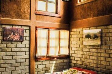 בית מלון כפרי Otinapa Sierra Camps