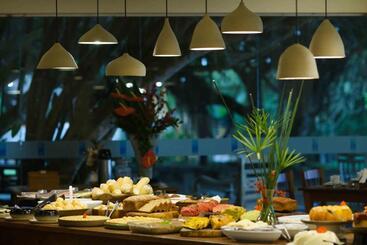 Отель Pontal De Ubu