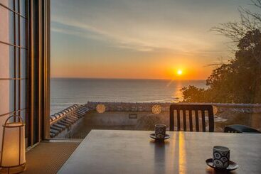 فندق 絶景海風癒し庵 新八屋