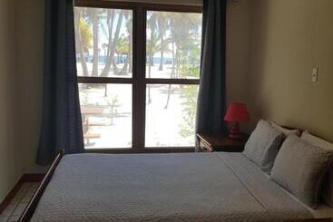 בית מלון כפרי Wild Orchid