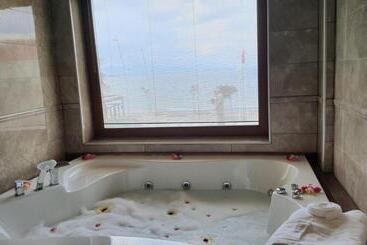 住宿加早餐 Focamor Otel