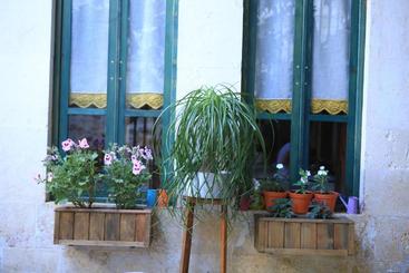 هتل Cicekli Konak