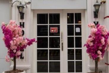 هتل Grande Stella