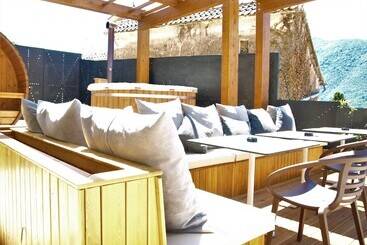 ホテル Monte Bay Retreat  Adult Only