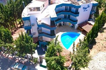 فندق Rolli Butik