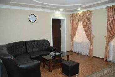 هتل Toshkent