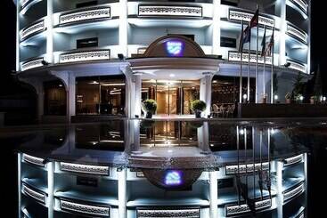 هتل Zir Dream Thermal & Spa