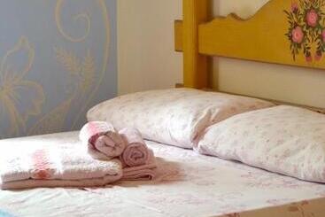 مبيت وإفطار Hostel Tiradentes