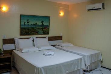 בית מלון כפרי Monólitos