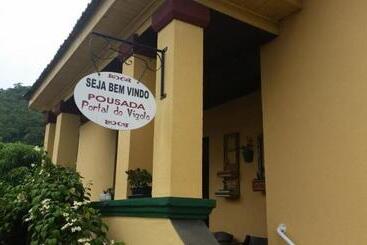 Отель Pousada Portal Do Vigolo
