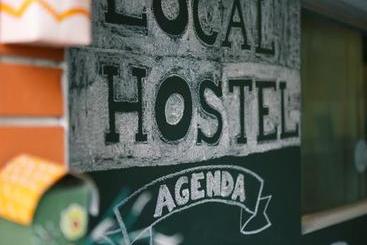 هتل Local Hostel Manaus