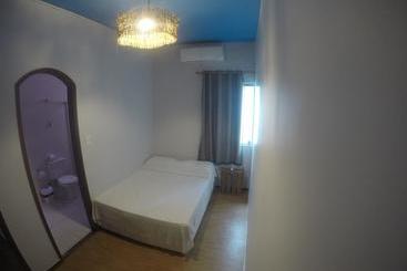 هتل Local Hostel Manaus