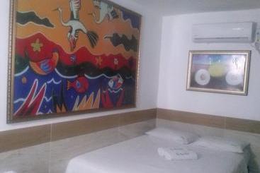 هتل Orla Guest House