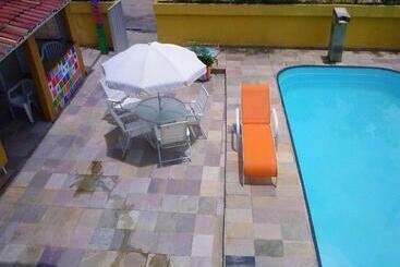 فندق Pousada Sossego Suites