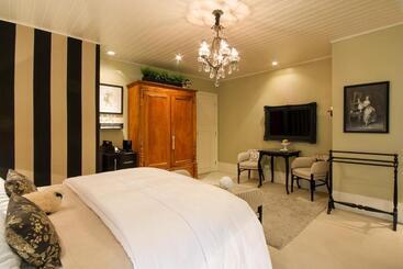 Casa Regaleira Hotel Boutique