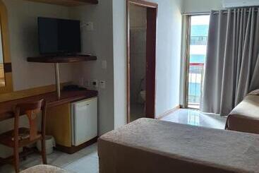 Отель Aquarius Do Vale