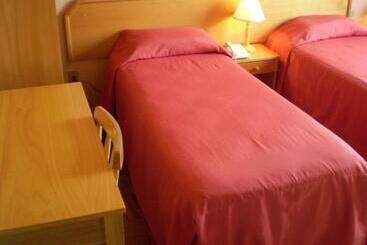 호텔 Gravataí Center