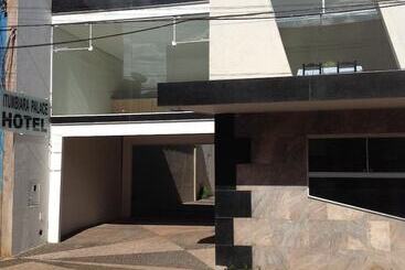 ホテル Itumbiara Palace