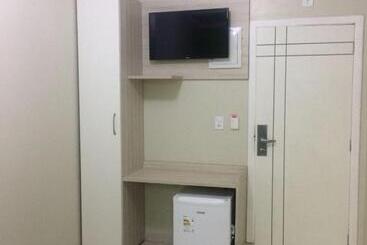 ホテル Tapajós Center