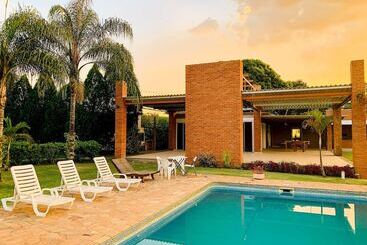 Parque Hotel Holambra