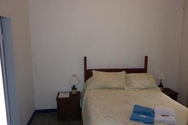 تختخواب و صبحانه Pouso Donana Cama E Café