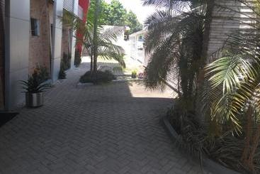 هتل Manauense