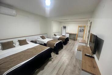 Отель Köprücü