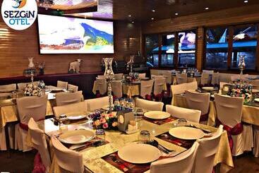 ホテル Sezgin