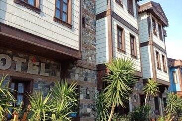 La Fontaine Butik Otel