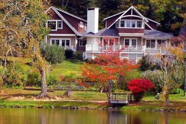 مبيت وإفطار Arbor House Of Black Mountain