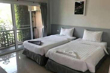 בית מלון כפרי Rose Villa Resort