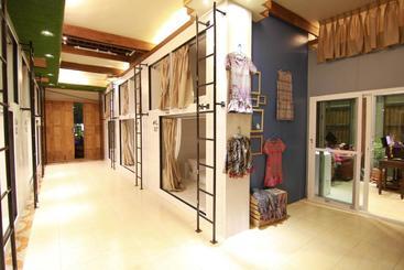 Sleep Nest Hostel