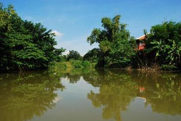 Bed and Breakfast Maison De Sukhothai